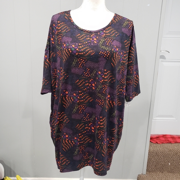 Lularoe Irma tunic tops blouses - Picture 1 of 7